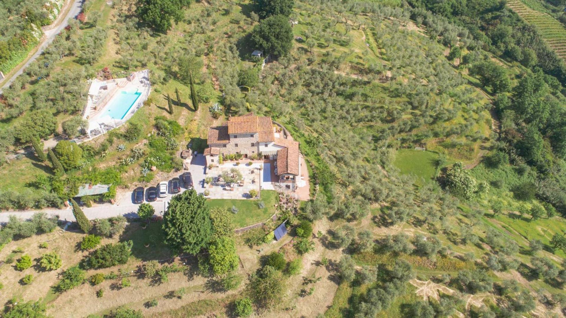 B&B Hotel La Piana Борго-а-Буджано Экстерьер фото