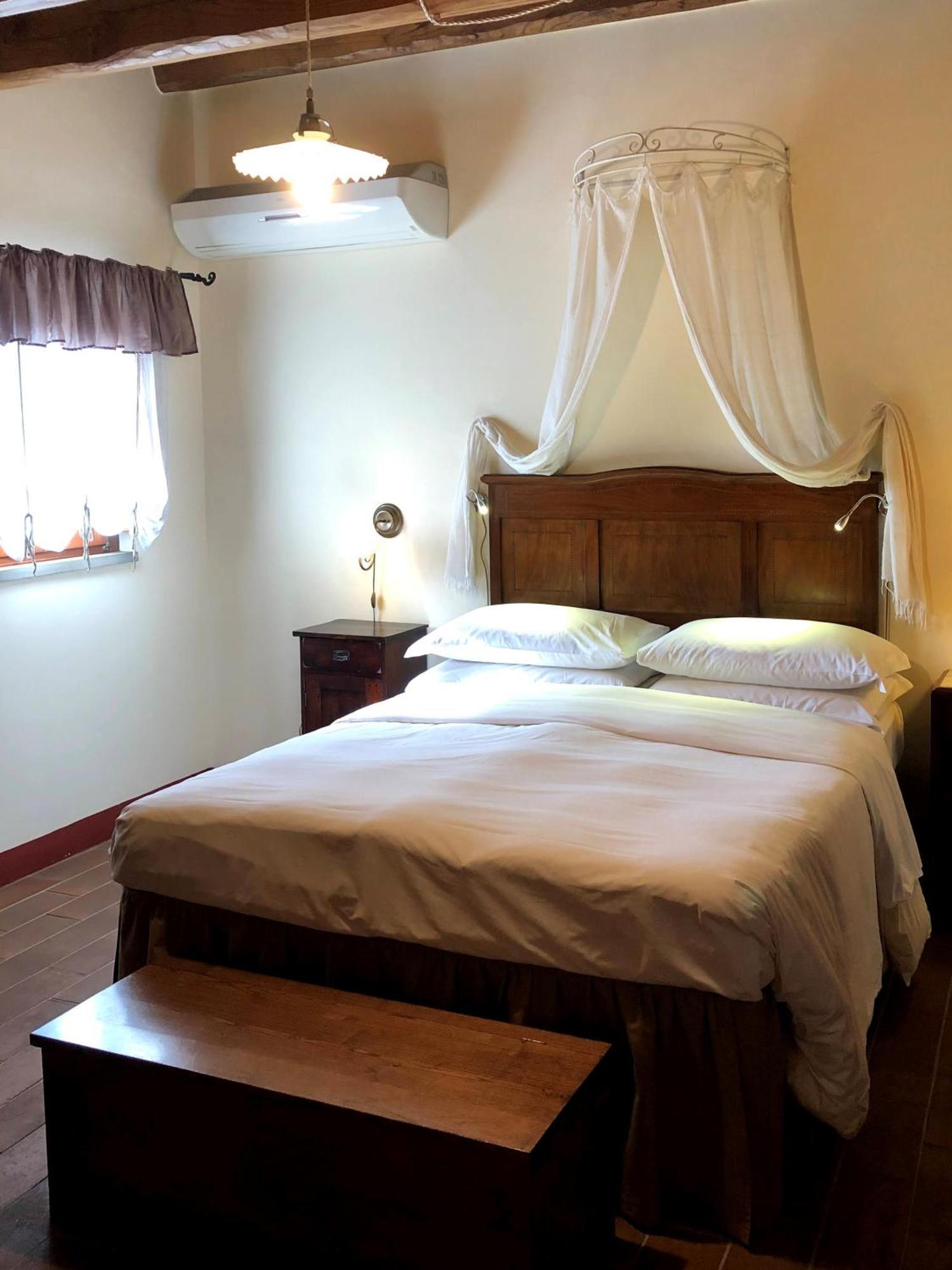 B&B Hotel La Piana Борго-а-Буджано Экстерьер фото